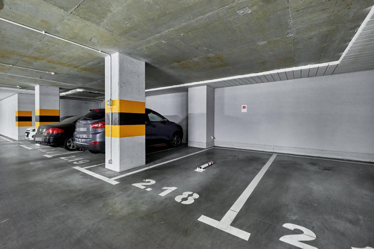 Apartment Wroclaw Sikorskiego With Free Garage By Renters Prestige Eksteriør billede